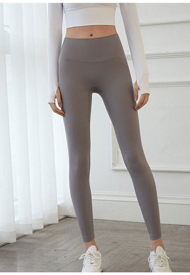 High-Waisted Seamless Yoga Pants for Fitness and Comfort